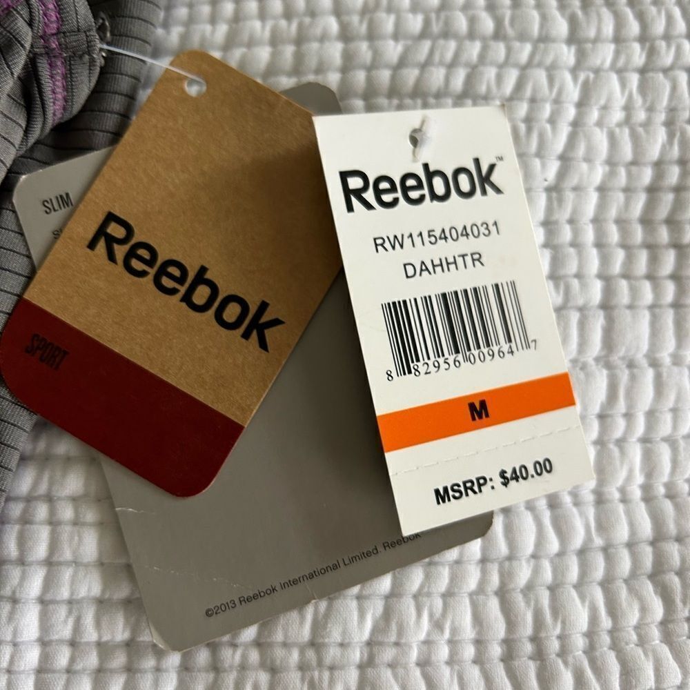 Reebok Women's New Purple & Gray Athletic Tank Top Size Medium - Picture 6 of 11